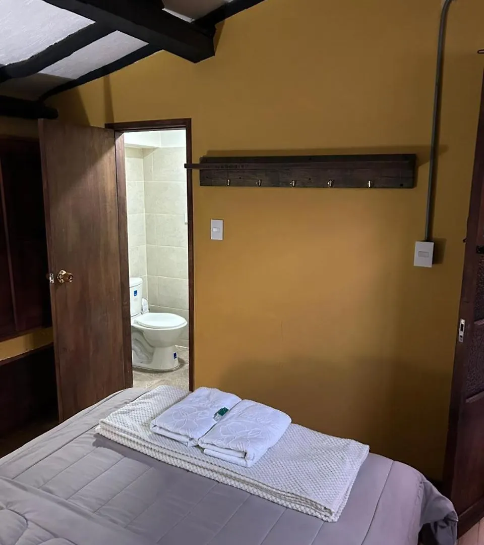 Hostal Casa Astromelia Bogotá Pensjonat